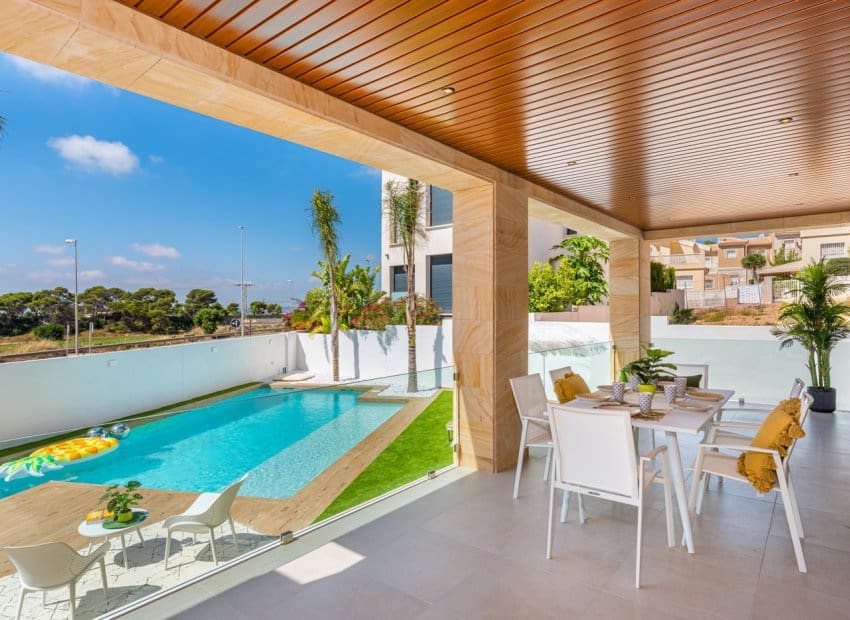 4 camera da letto Villa in vendita in Ciudad Quesada con piscina garage - 988.505 € (Rif: 10131923)