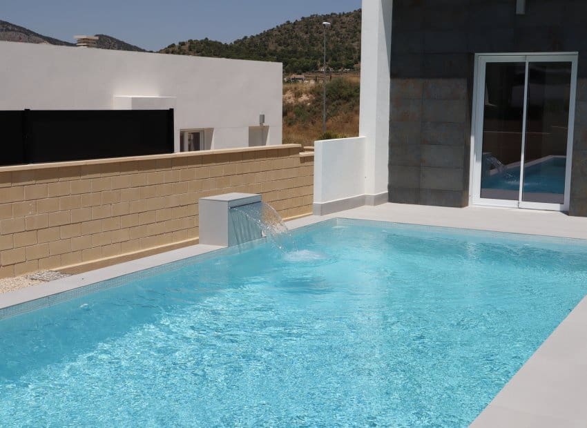 3 Zimmer Haus zu verkaufen in La Romana mit Pool - 375.000 € (Ref: 10131924)