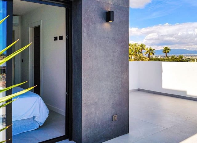 5 camera da letto Villa in vendita in Ciudad Quesada, Rojales con piscina garage - 819.500 € (Rif: 10131929)