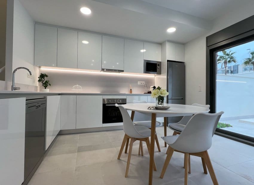 3 slaapkamer Villa te koop in Villamartin - € 549.900 (Ref: 10131930)