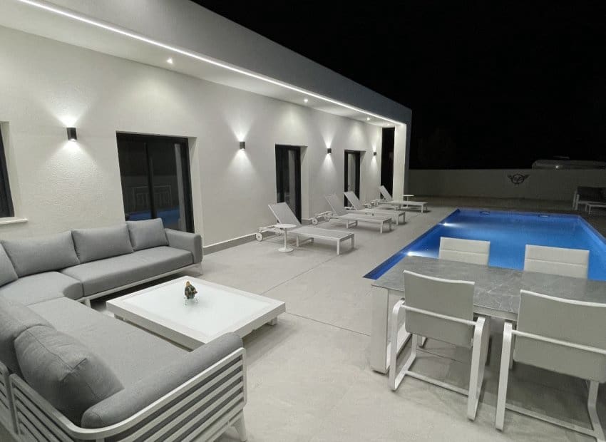 3 camera da letto Villa in vendita in La Romana con piscina - 390.000 € (Rif: 10131950)