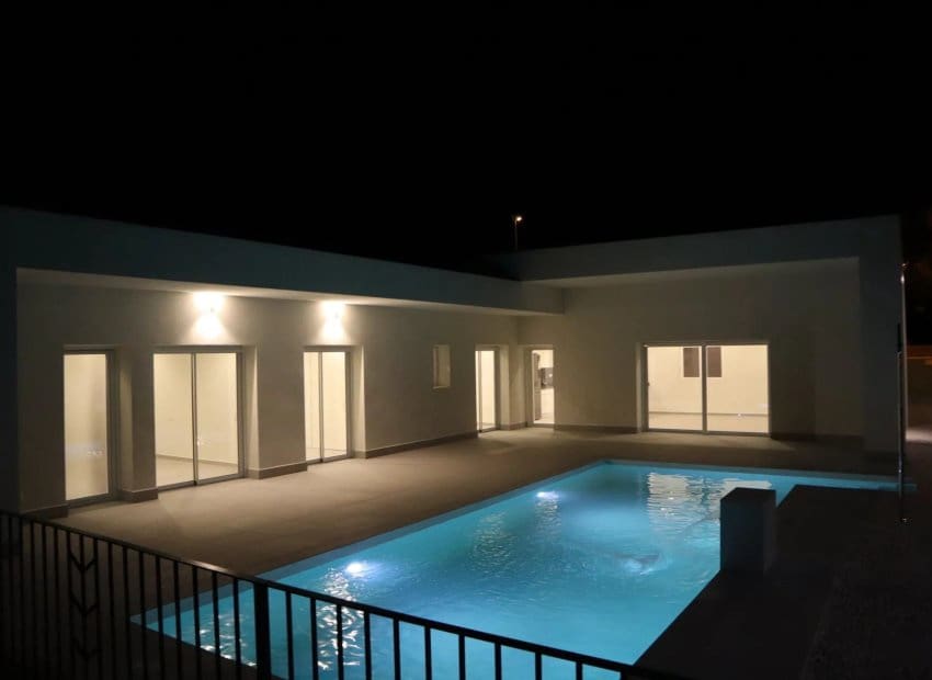 3 camera da letto Villa in vendita in La Romana con piscina - 390.000 € (Rif: 10131950)