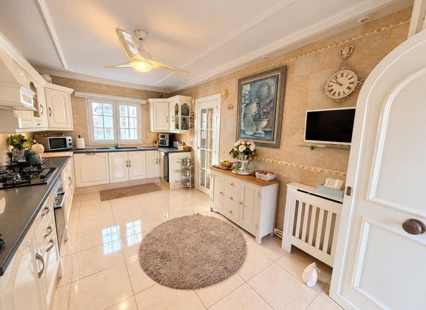 3 soveværelse Villa til salg i Orihuela Costa med swimmingpool - € 479.995 (Ref: 10131958)