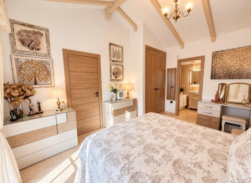 3 soveværelse Villa til salg i Orihuela Costa med swimmingpool - € 479.995 (Ref: 10131958)