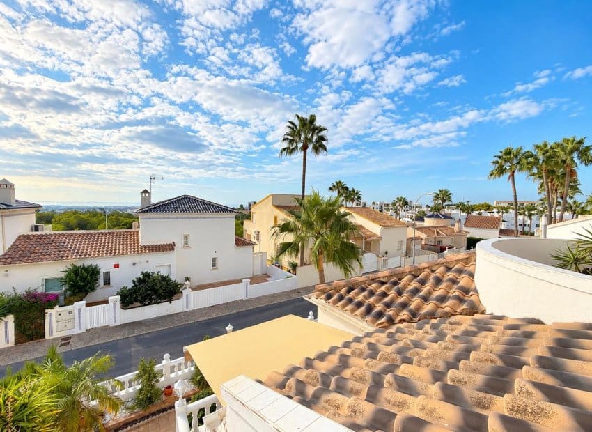 3 soveværelse Villa til salg i Orihuela Costa med swimmingpool - € 479.995 (Ref: 10131958)
