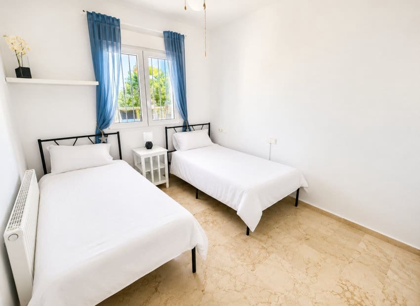 5 slaapkamer Villa te koop in Las Ramblas Golf met zwembad - € 639.000 (Ref: 10131959)