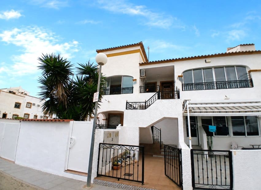 2 sovrum Takvåning till salu i Vistabella med pool - 139 950 € (Ref: 10131963)