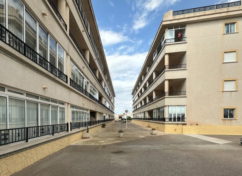 2 soverom Leilighet til salgs i Playa Flamenca med svømmebasseng - € 189 800 (Ref: 10131964)