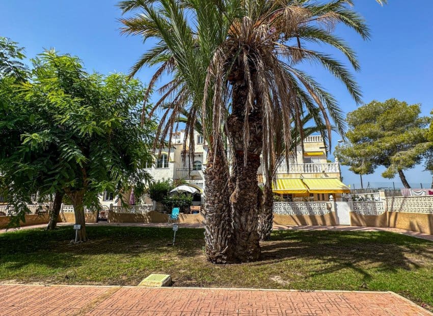 1 sovrum Bungalow till salu i San Miguel de Salinas med pool - 105 000 € (Ref: 10131966)