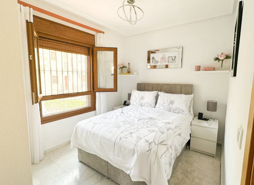 2 bedroom Townhouse for sale in Algorfa with pool garage - € 239,950 (Ref: 10131967)