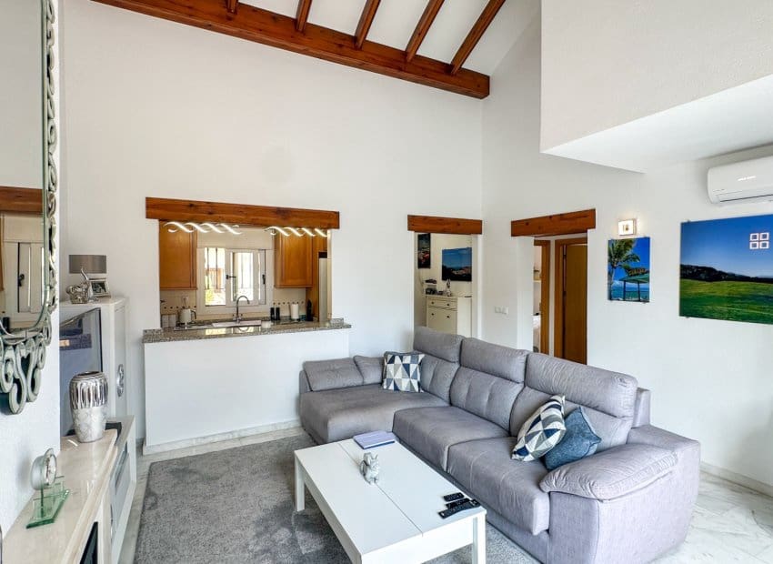 2 bedroom Townhouse for sale in Algorfa with pool garage - € 239,950 (Ref: 10131967)