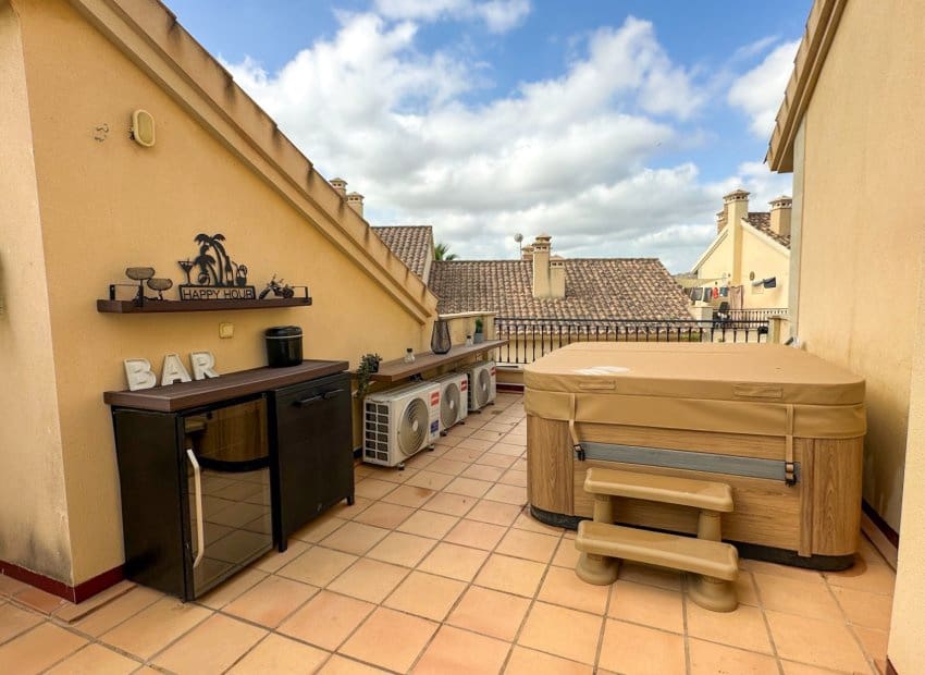 2 bedroom Townhouse for sale in Algorfa with pool garage - € 239,950 (Ref: 10131967)