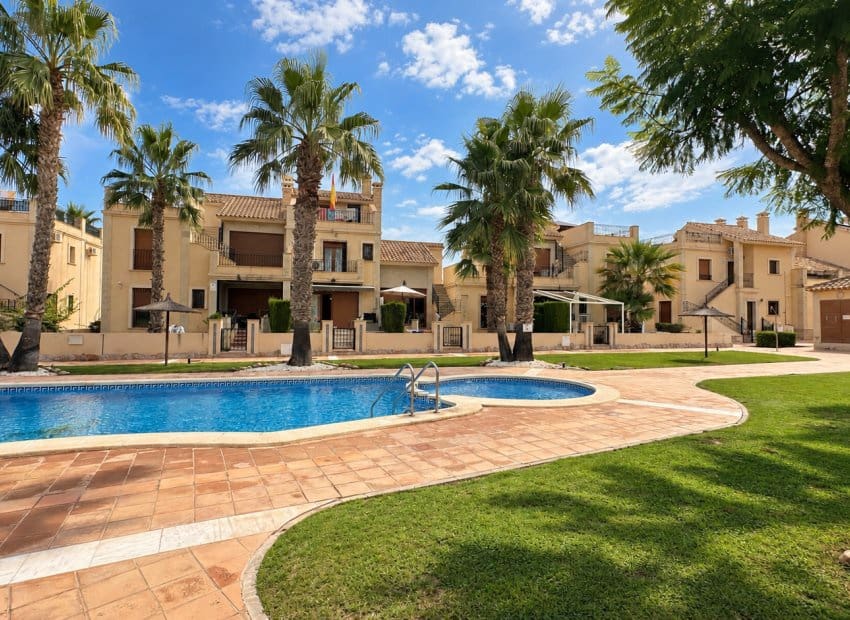 2 bedroom Townhouse for sale in Algorfa with pool garage - € 239,950 (Ref: 10131967)