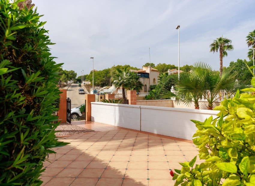 2 soverom Hus til salgs i Los Dolses med svømmebasseng garasje - € 265 000 (Ref: 10140145)