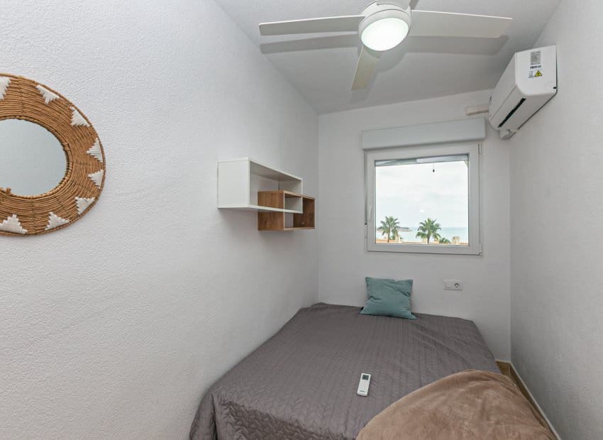 3 sovrum Lägenhet till salu i Cabo Roig med pool - 359 000 € (Ref: 10162005)