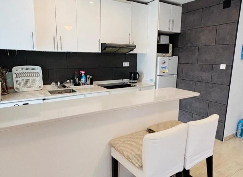 2 slaapkamer Appartement te koop in Villamartin met zwembad - € 155.000 (Ref: 10162012)