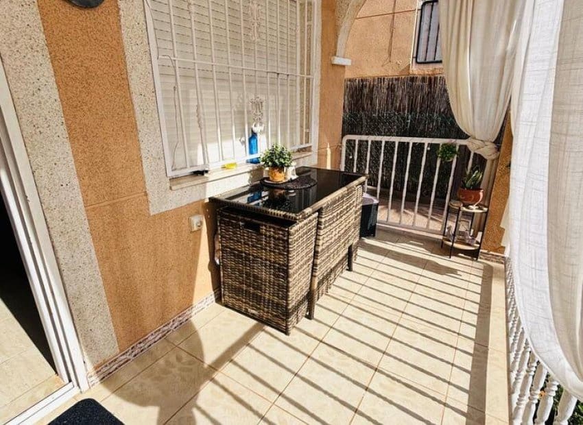 2 slaapkamer Appartement te koop in Villamartin met zwembad - € 155.000 (Ref: 10162012)