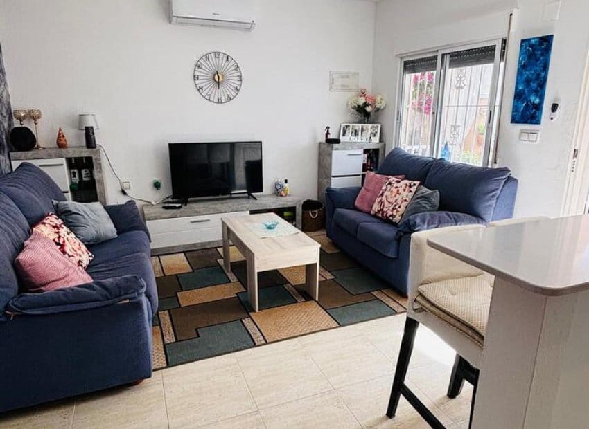 2 slaapkamer Appartement te koop in Villamartin met zwembad - € 155.000 (Ref: 10162012)