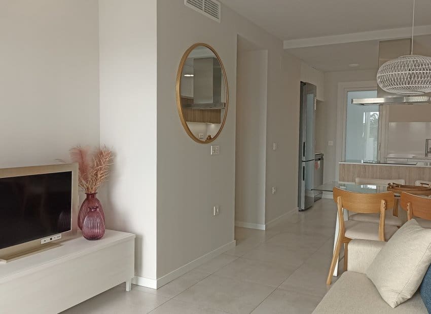 Apartamento de 2 habitaciones en Pilar de la Horadada en venta con piscina garaje - 349.000 € (Ref: 10162014)