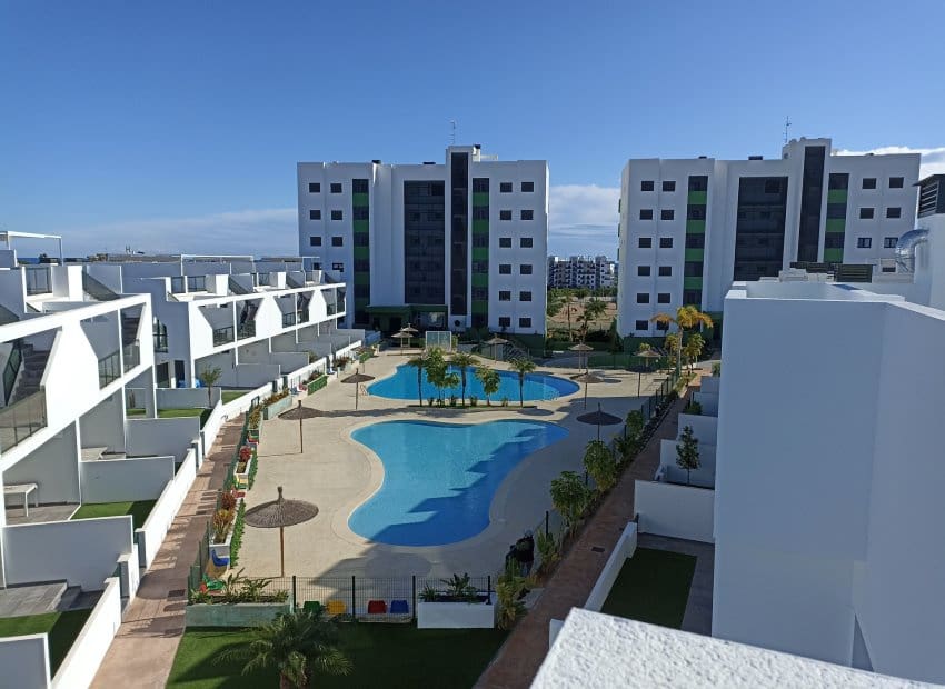 2 chambre Appartement à vendre à Pilar de la Horadada avec piscine garage - 359 000 € (Ref: 10162015)