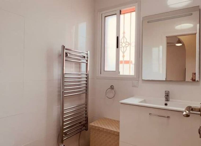 3 bedroom Apartment for sale in Villamartin with pool - € 169,950 (Ref: 10162022)