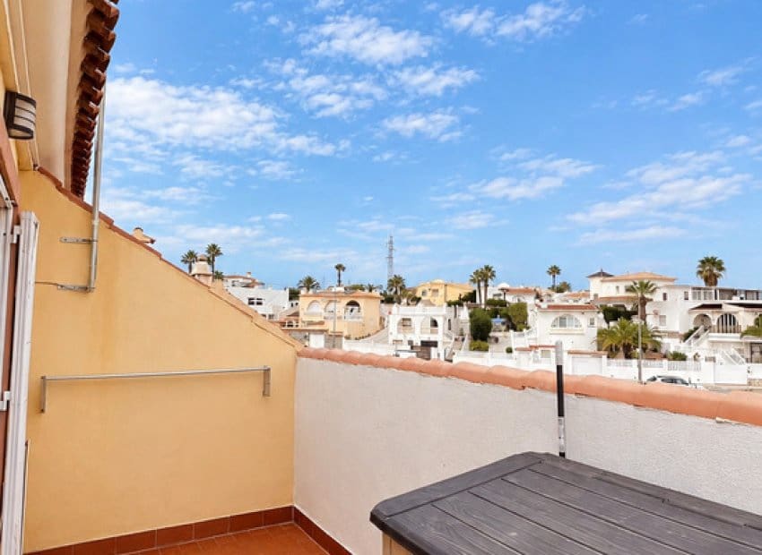 3 bedroom Apartment for sale in Villamartin with pool - € 169,950 (Ref: 10162022)