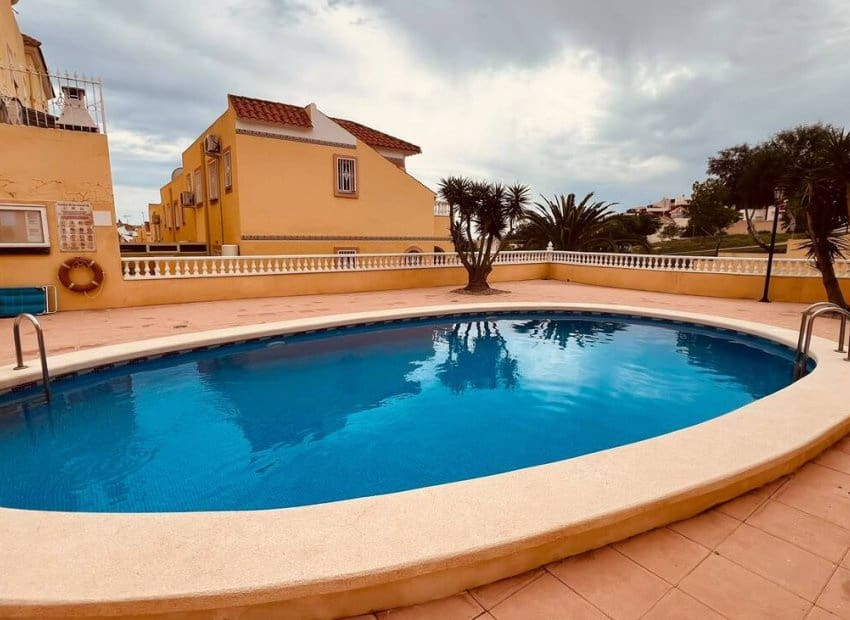3 bedroom Apartment for sale in Villamartin with pool - € 169,950 (Ref: 10162022)