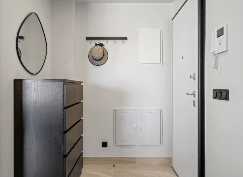 2 soverom Leilighet til salgs i Villamartin med svømmebasseng garasje - € 355 000 (Ref: 10162024)