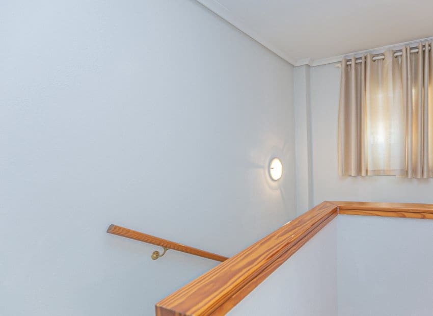 3 bedroom Penthouse for sale in Playa Flamenca with pool garage - € 199,000 (Ref: 10162031)