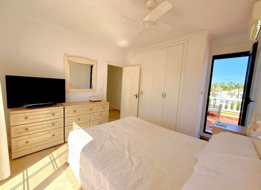6 sypialnia Willa na sprzedaż w Los Dolses z basenem - 475 000 € (Ref: 10162032)