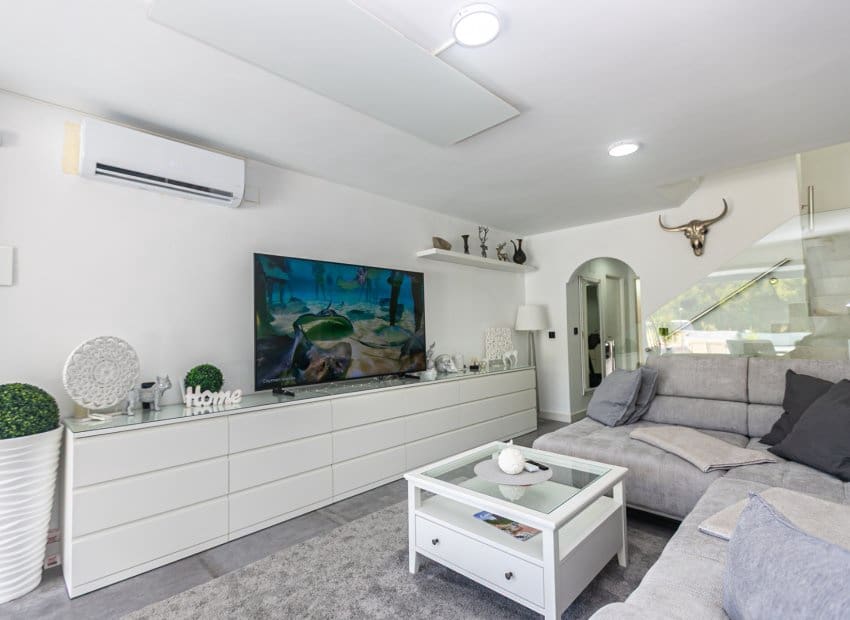 3 chambre Villa/Maison Semi-Mitoyenne à vendre à Pilar de la Horadada avec piscine garage - 395 000 € (Ref: 10162034)