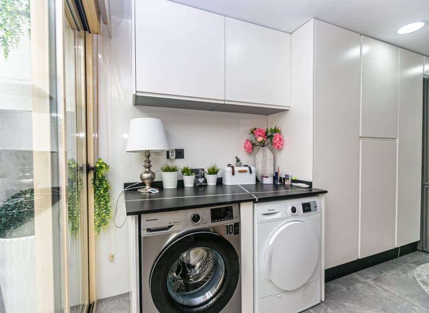 3 chambre Villa/Maison Semi-Mitoyenne à vendre à Pilar de la Horadada avec piscine garage - 395 000 € (Ref: 10162034)