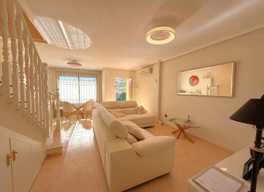2 sovrum Hus till salu i Campoamor med pool - 239 000 € (Ref: 10173911)