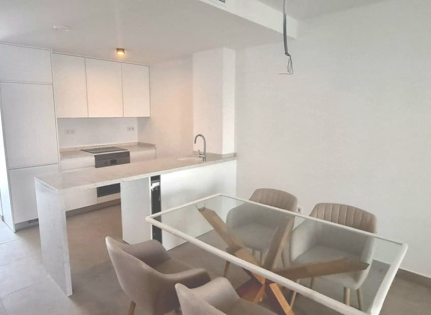 2 Zimmer Apartment zu verkaufen in Playa Flamenca mit Pool - 415.000 € (Ref: 10173912)