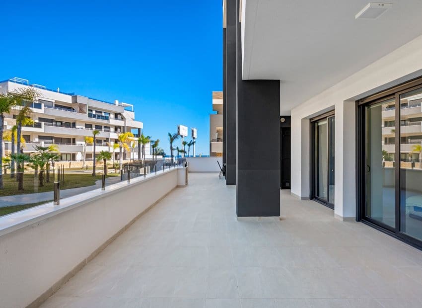 3 slaapkamer Appartement te koop in Playa Flamenca met zwembad garage - € 589.900 (Ref: 10173913)