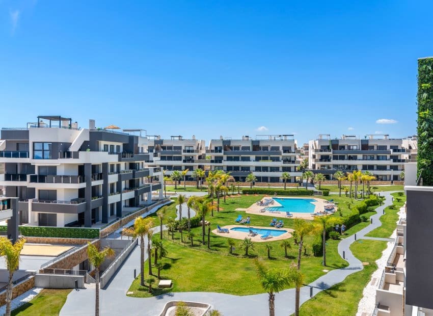 3 chambre Appartement à vendre à Orihuela Costa avec piscine garage - 1 115 000 € (Ref: 10173914)