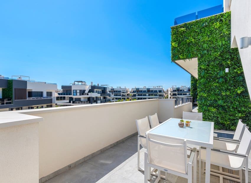 3 chambre Appartement à vendre à Orihuela Costa avec piscine garage - 1 115 000 € (Ref: 10173914)