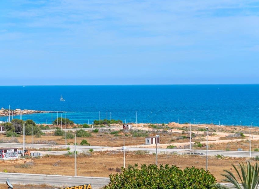 3 chambre Appartement à vendre à Orihuela Costa avec piscine garage - 1 115 000 € (Ref: 10173914)