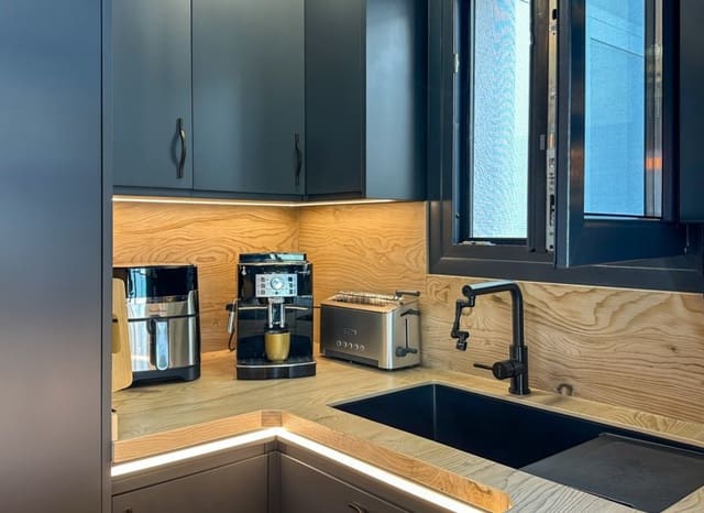 3 makuuhuone Huvila myytävänä paikassa Lomas de Cabo Roig - Los Dolses, Orihuela mukana uima-altaan 
autotalli - 570 000 € (Ref: 10173917)