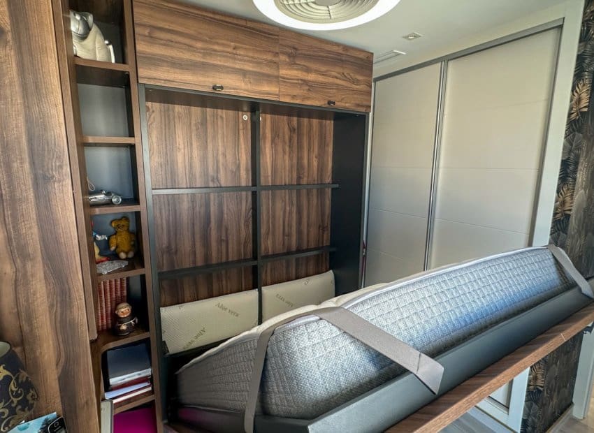 3 makuuhuone Huvila myytävänä paikassa Orihuela Costa mukana uima-altaan 
autotalli - 570 000 € (Ref: 10173917)