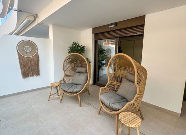 2 slaapkamer Appartement te koop in Playa Flamenca, Orihuela met zwembad - € 359.000 (Ref: 10173919)