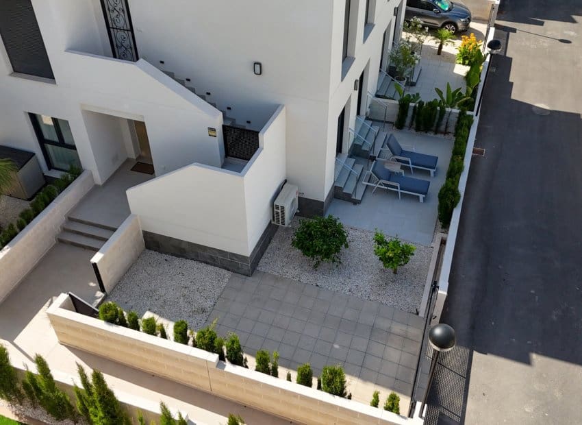 2 makuuhuone Bungalow myytävänä paikassa Ciudad Quesada mukana uima-altaan - 339 950 € (Ref: 10173920)