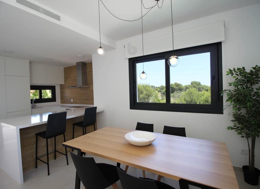 3 sypialnia Apartament na sprzedaż w Pinar de Campoverde z basenem garażem - 329 900 € (Ref: 10174254)