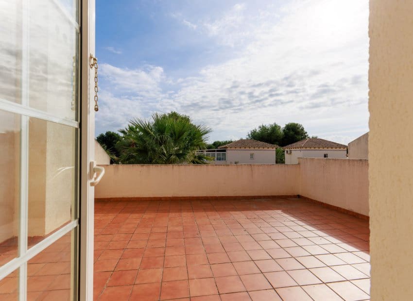 3 sovrum Semi-fristående Villa till salu i Las Ramblas Golf med pool garage - 269 000 € (Ref: 10177584)
