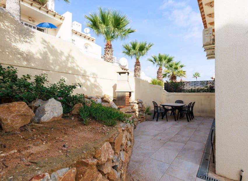 3 sovrum Semi-fristående Villa till salu i Las Ramblas Golf med pool garage - 269 000 € (Ref: 10177584)