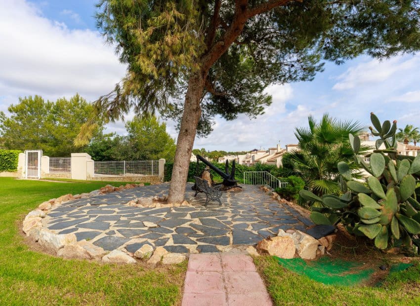 3 sovrum Semi-fristående Villa till salu i Las Ramblas Golf med pool garage - 269 000 € (Ref: 10177584)