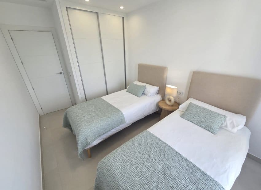 Ático de 2 habitaciones en Pilar de la Horadada en venta con piscina garaje - 346.000 € (Ref: 10180602)