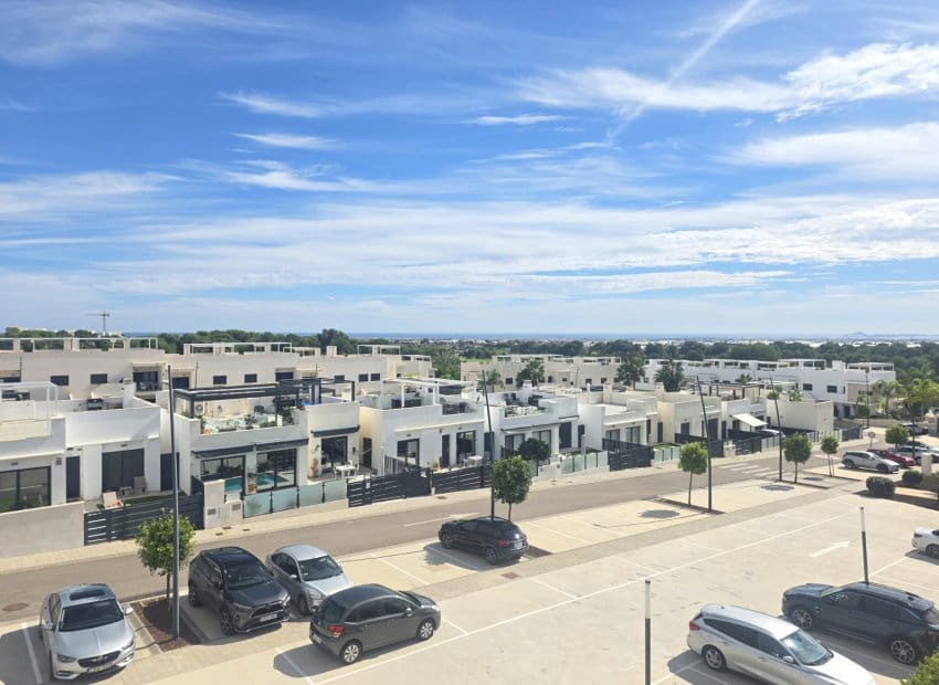 Ático de 2 habitaciones en Pilar de la Horadada en venta con piscina garaje - 346.000 € (Ref: 10180602)