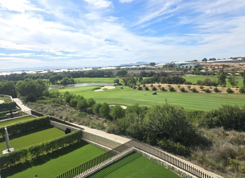 Ático de 2 habitaciones en Pilar de la Horadada en venta con piscina garaje - 346.000 € (Ref: 10180602)