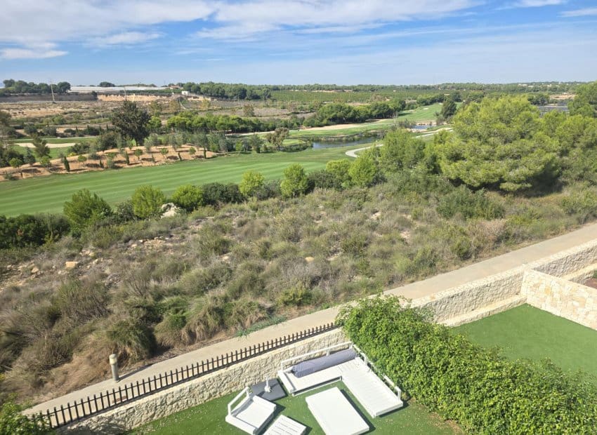 Ático de 2 habitaciones en Pilar de la Horadada en venta con piscina garaje - 346.000 € (Ref: 10180602)